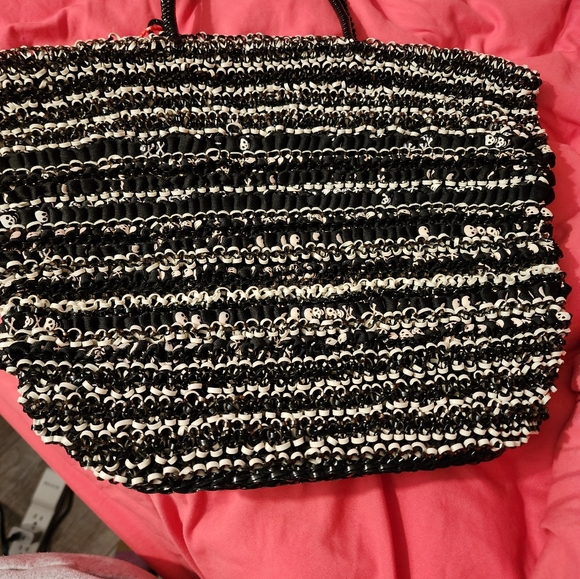 Handbag - Picture 4 of 6